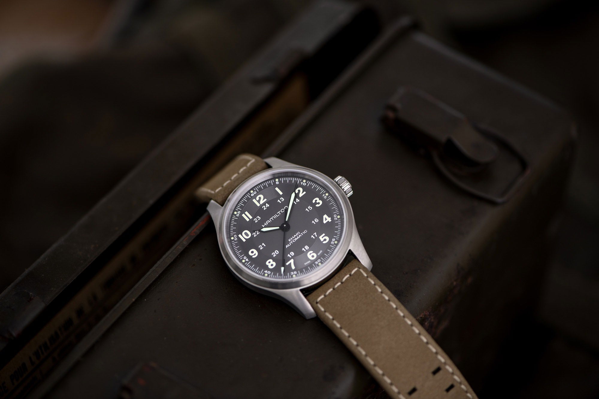 Hamilton Khaki Field Titanium Auto H70545550 Replica 8