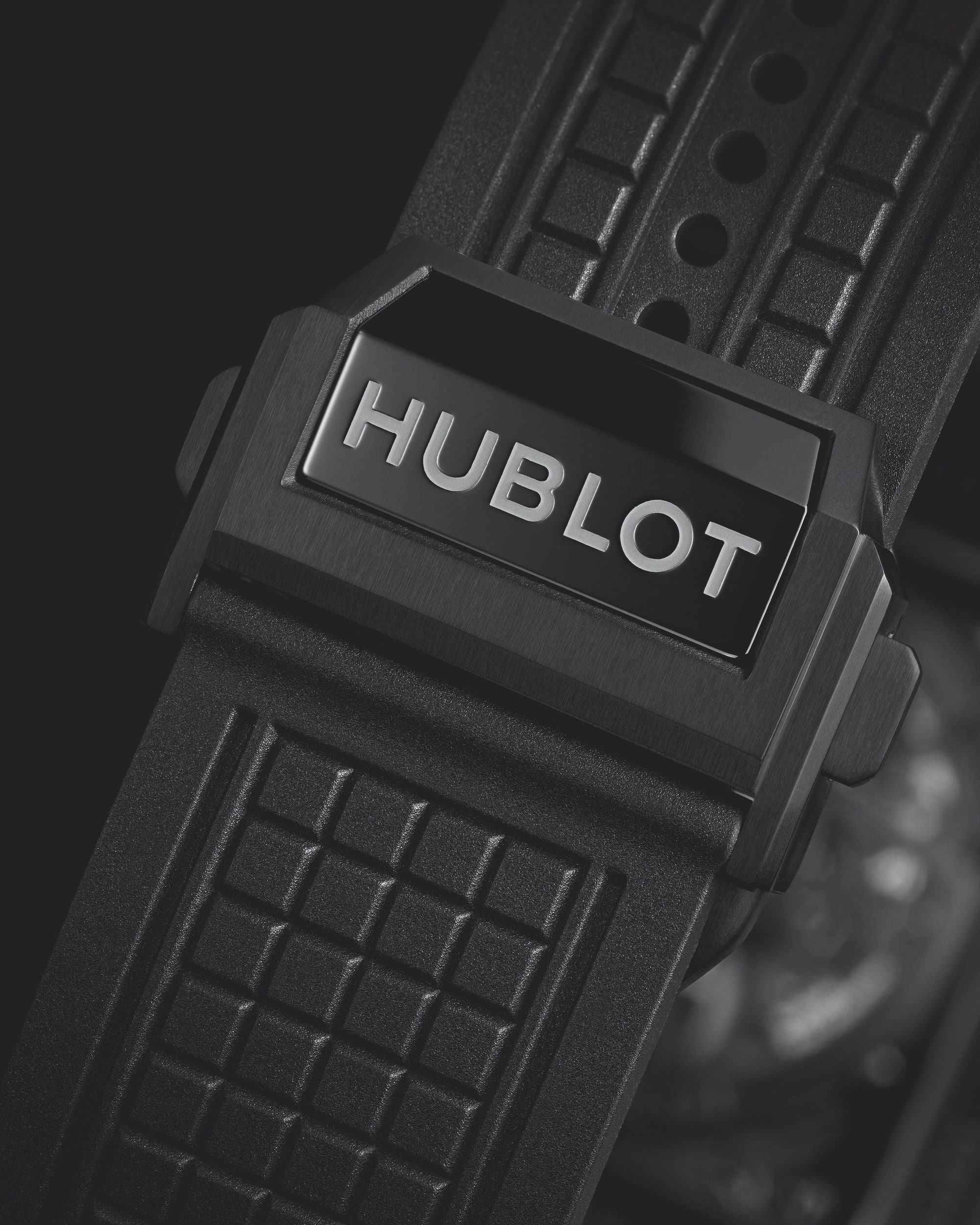 IMG_9081 Hublot Square Bang Unico All Black 821.CX.0140.RX Replica 8
