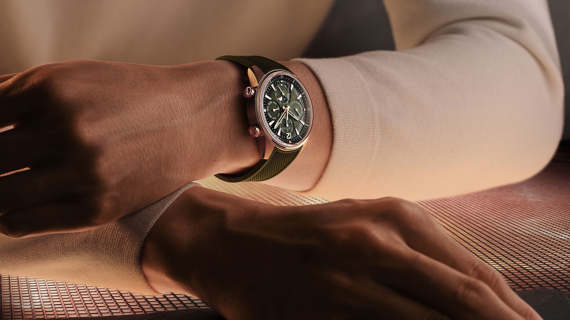 Jaeger-LeCoultre Polaris Perpetual Calendar Q908263J Replica 8