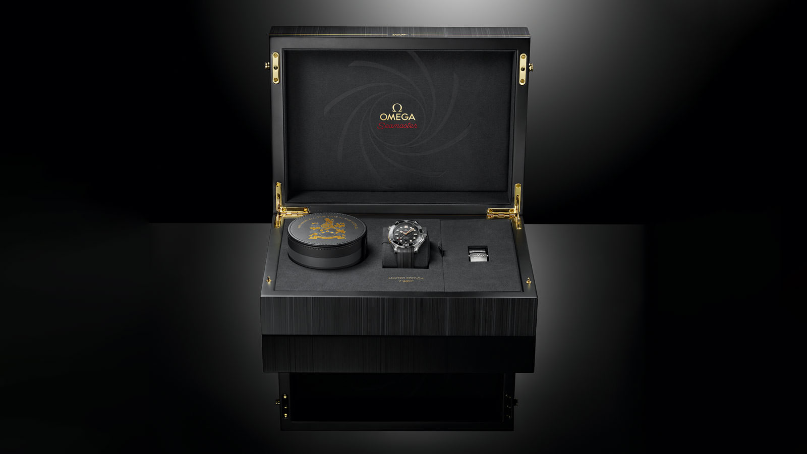 IMG_9081 Omega Seamaster Diver 300M Co-Axial Master Chronometer 42 mm “James Bond” Limited Edition 210.22.42.20.01.004 Replica 8