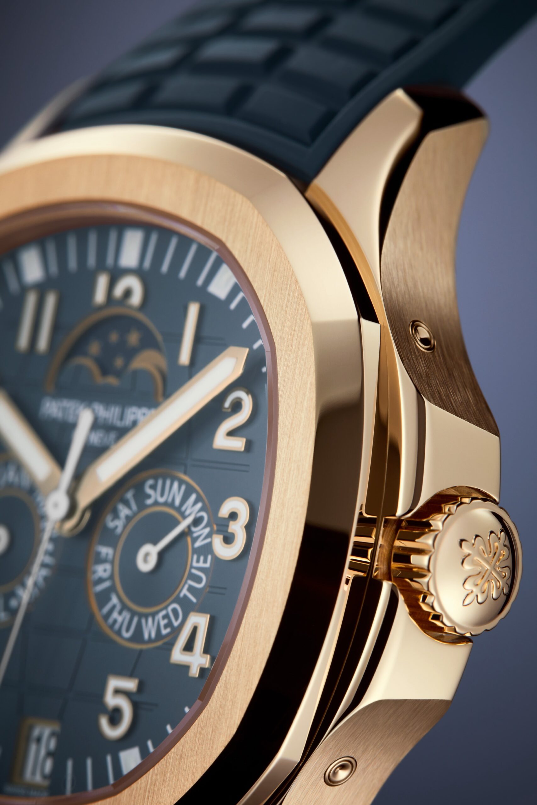 Patek Philippe Aquanaut 5261R-001 Replica 8