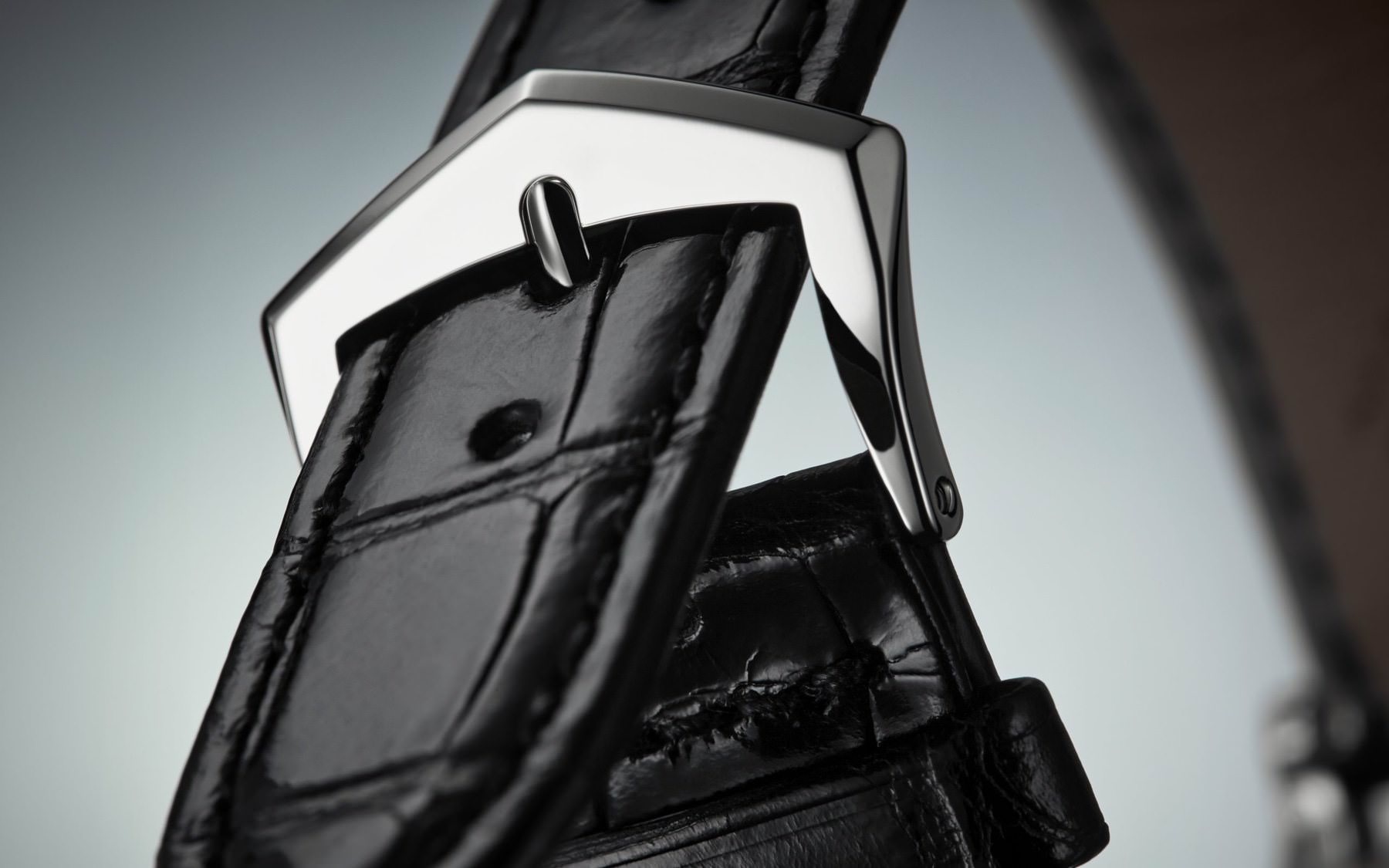 Patek Philippe Calatrava “Clous de Paris” 6119G-001 Replica 8