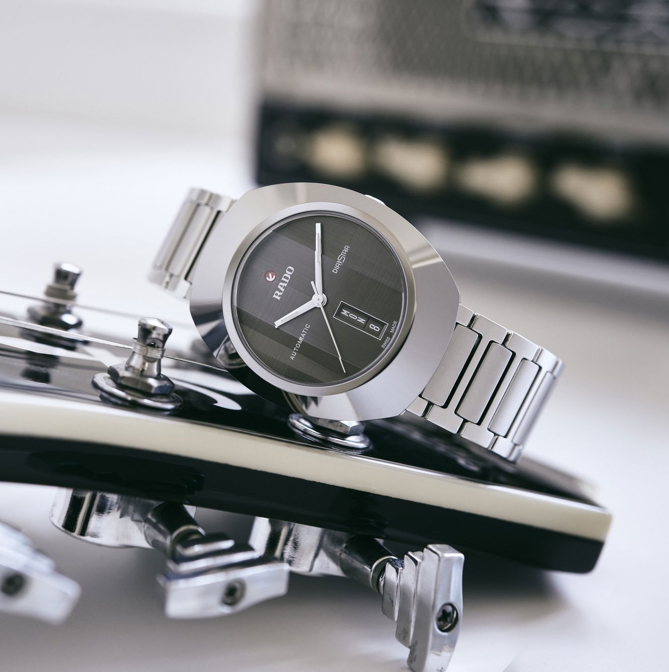 Rado DiaStar Original R12160103 Replica 8
