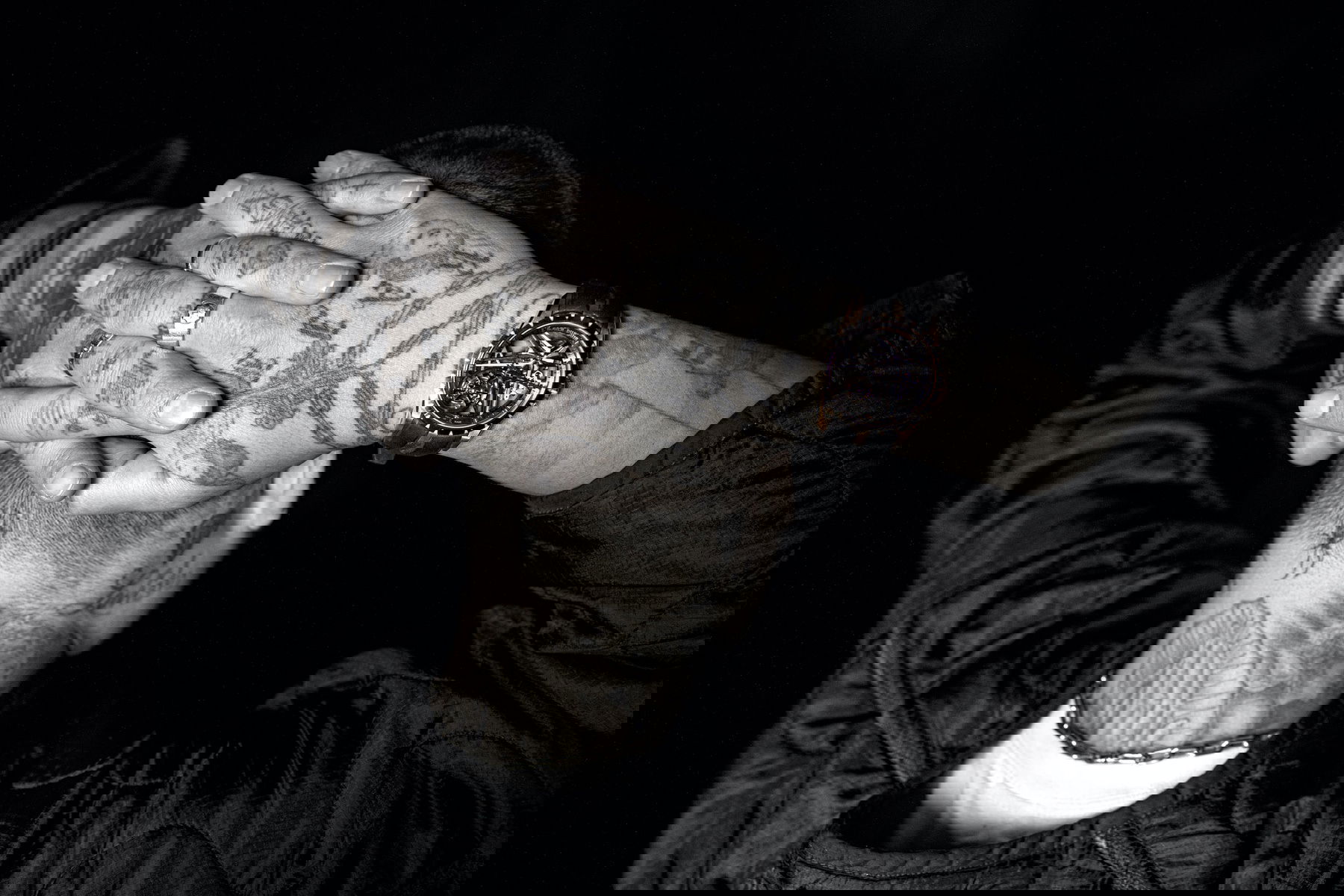 IMG_9081 Roger Dubuis Excalibur Flying Tourbillon RDDBEX0836 Replica 8