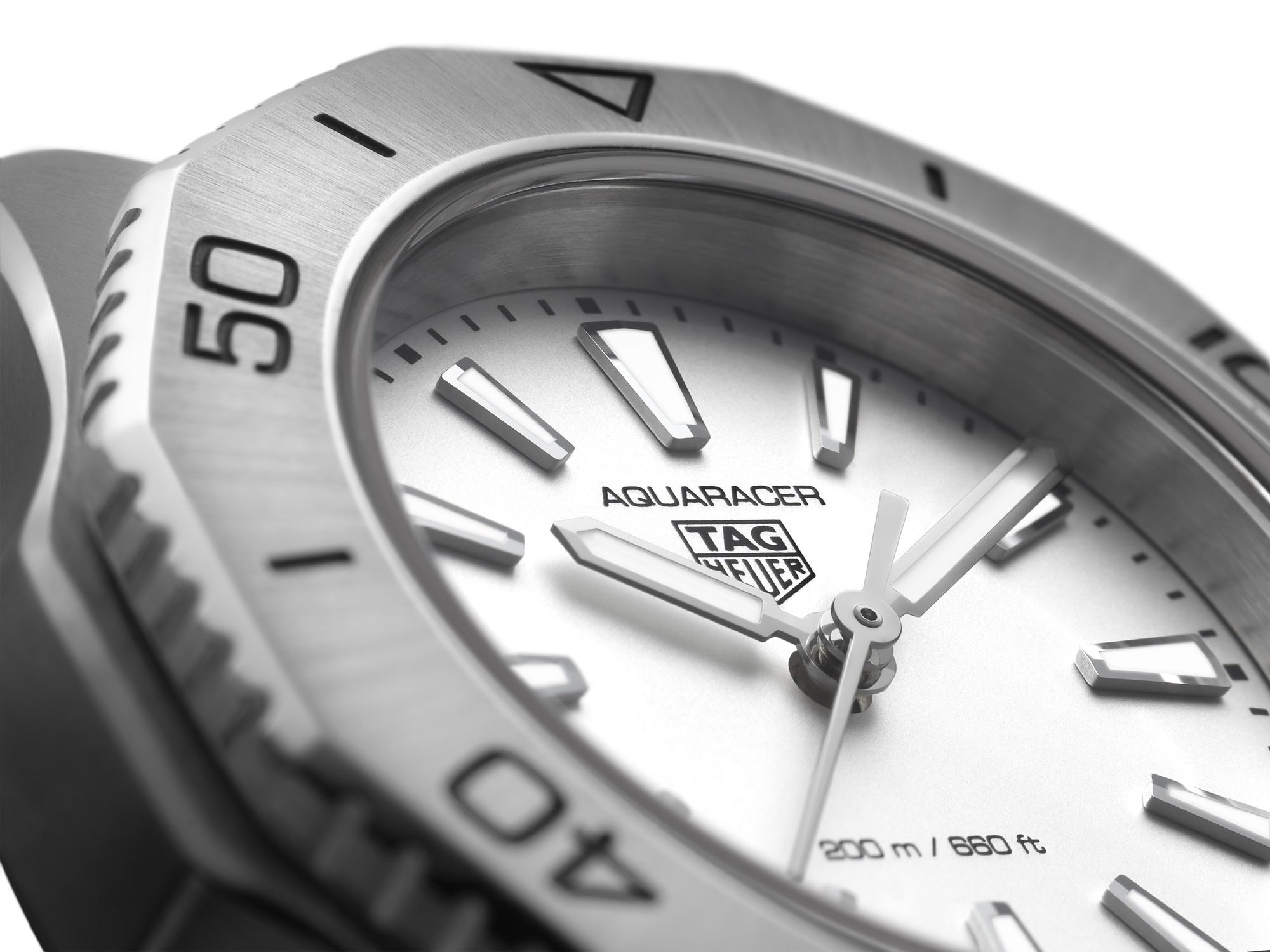 IMG_9081 TAG Heuer Aquaracer Professional 200 WBP1411.BA0622 Replica 8