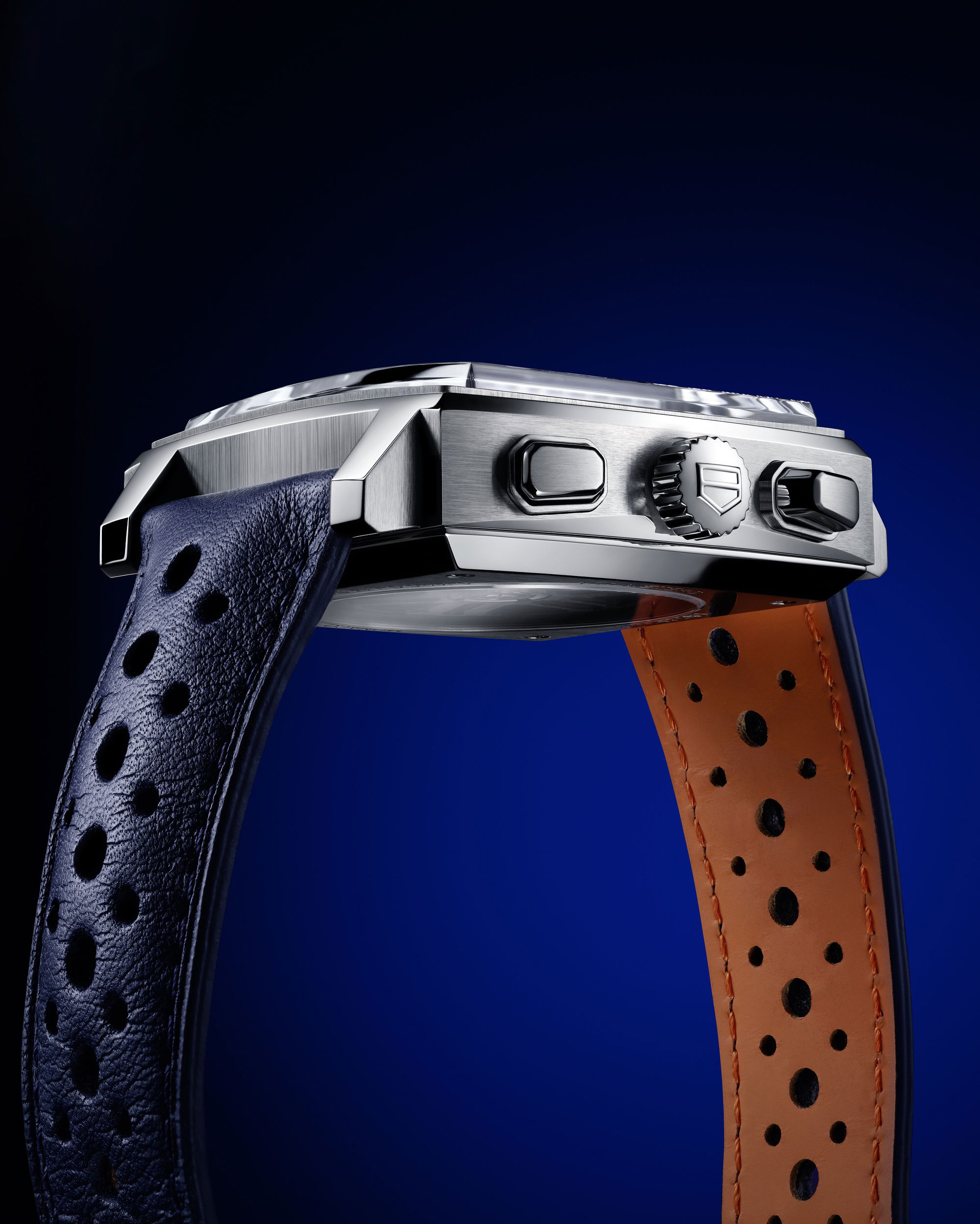 IMG_9081 TAG Heuer Monaco Gulf Special Edition CBL2115.FC6494 Replica 8