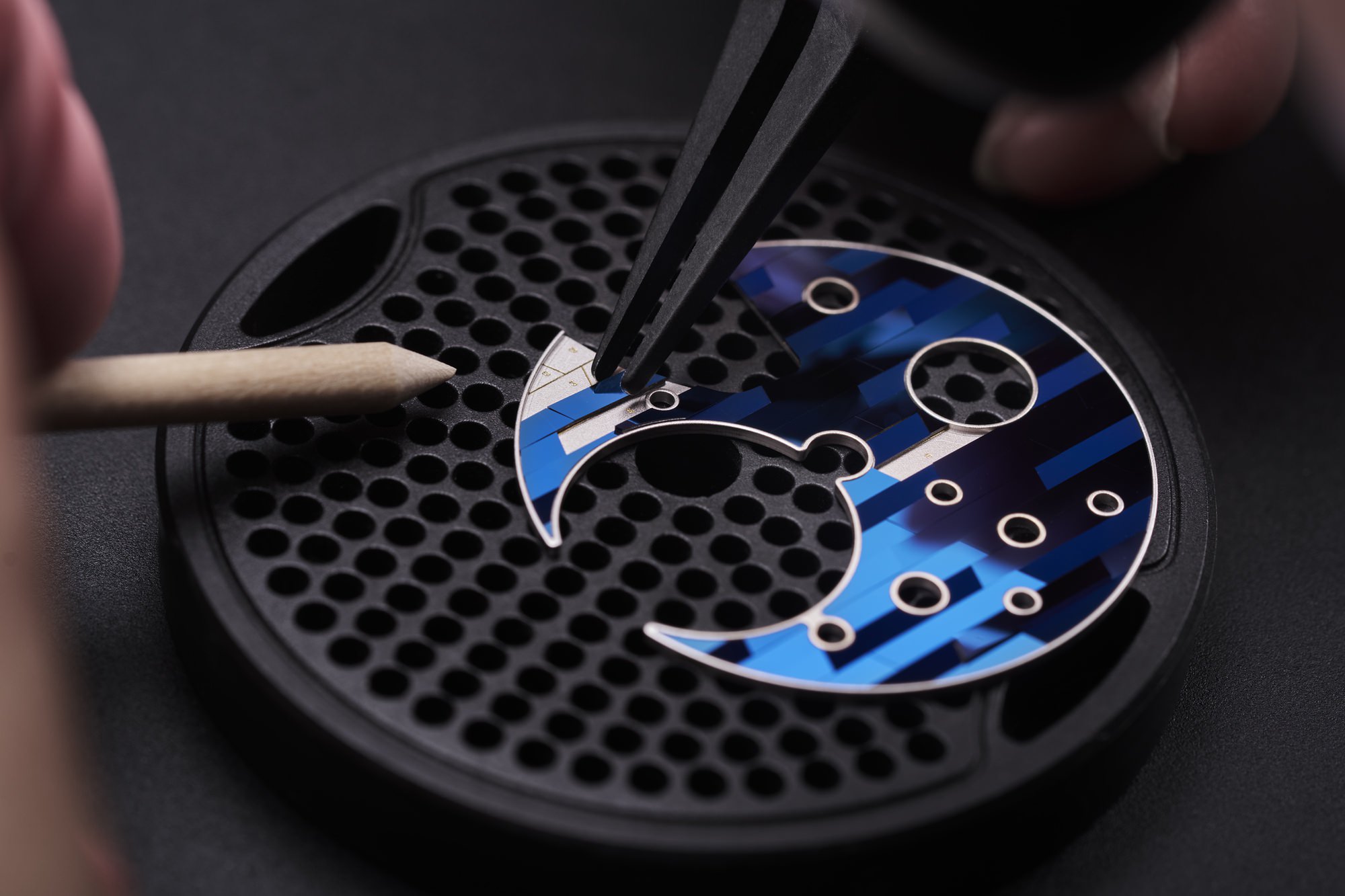 IMG_9081 Ulysse Nardin Blast Free Wheel Marquetry 1760-401-3A/3A Replica 8