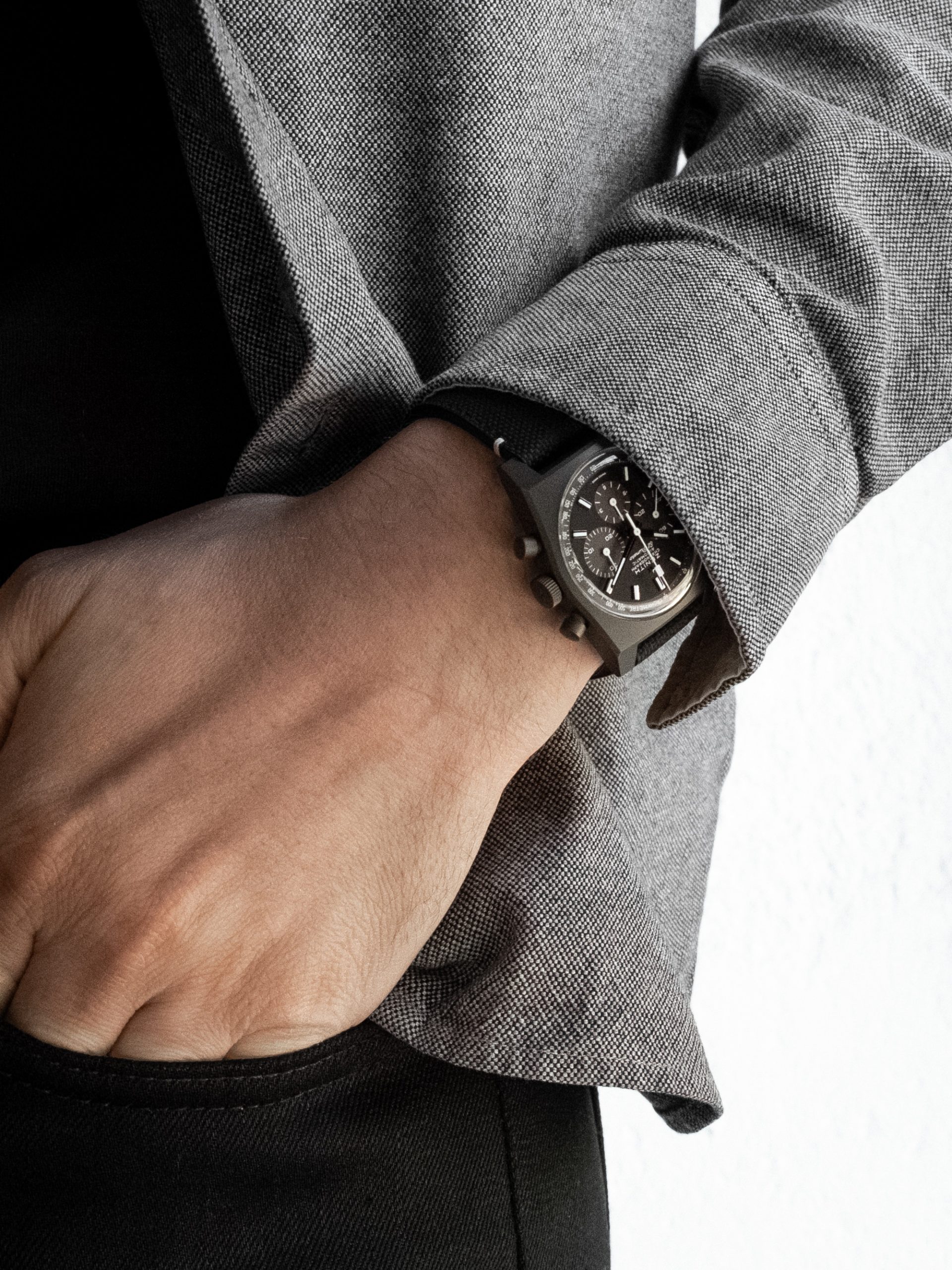 Zenith Chronomaster Revival Shadow 97.T384.4061/21.C822 Replica 8