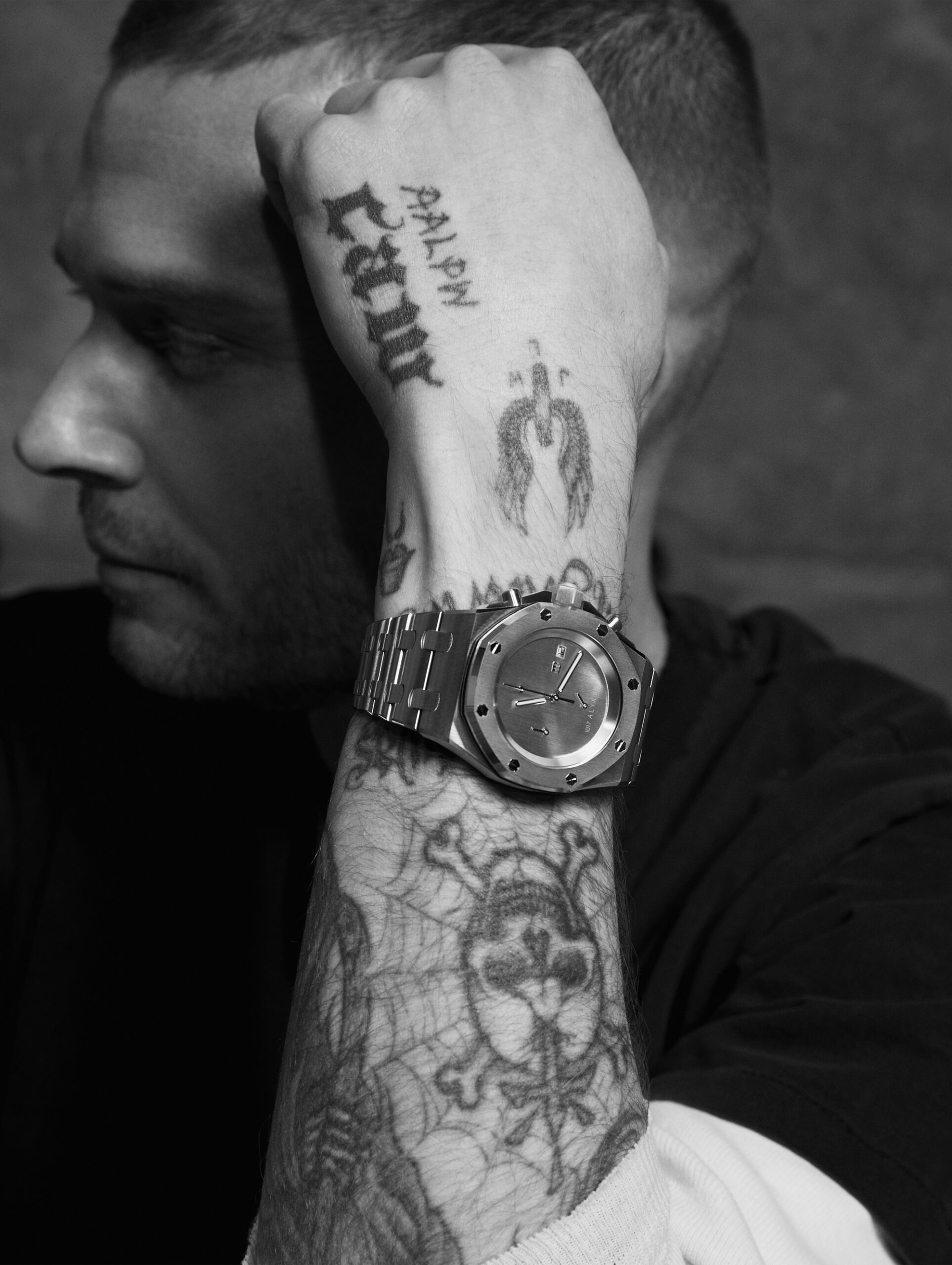 Audemars Piguet Royal Oak Offshore Selfwinding Chronograph 1017 ALYX 9SM 26238BC.OO.2000BC.01 Replica 8