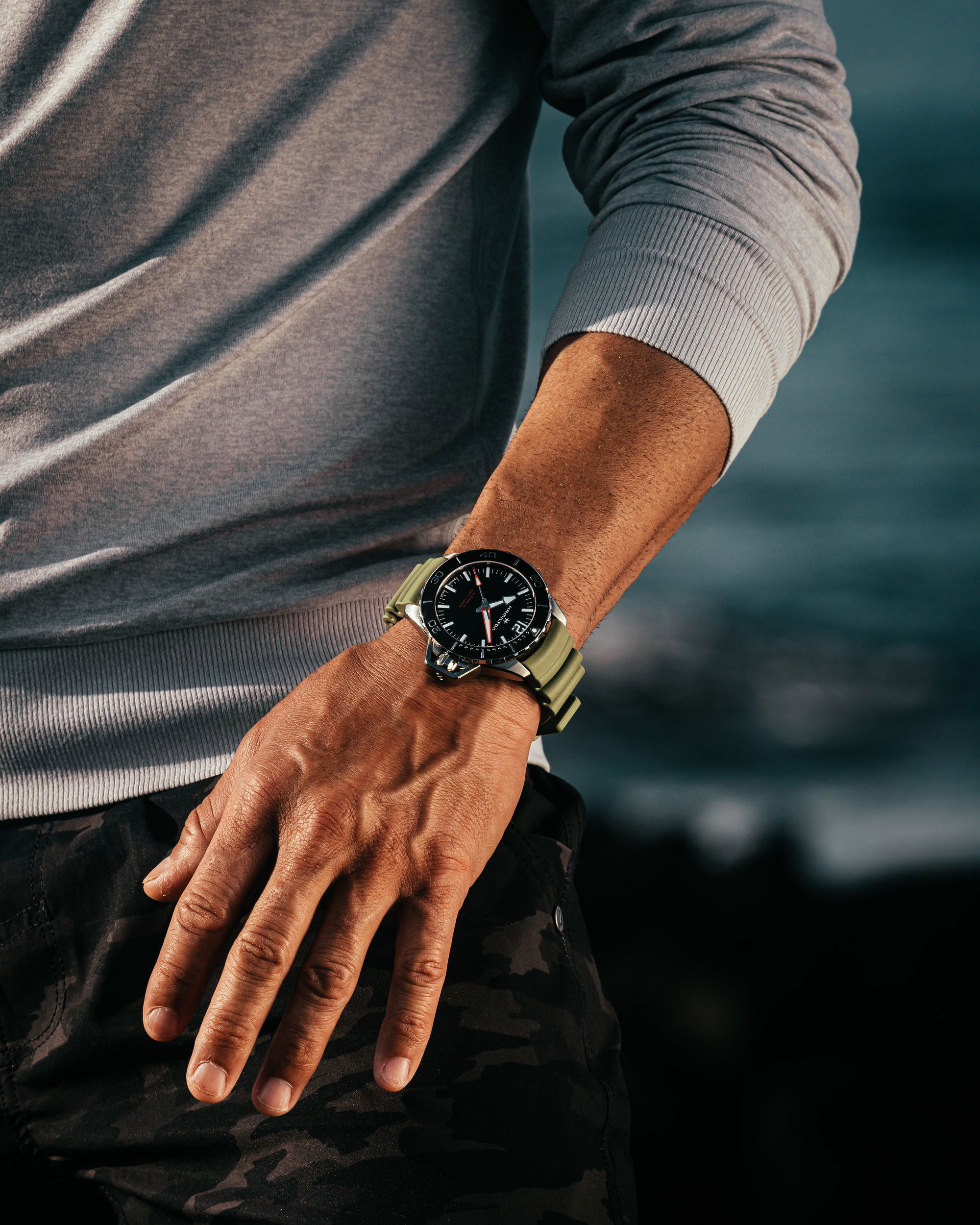 IMG_9081 Hamilton Khaki Navy Frogman Auto 46mm H77825331 Replica 8