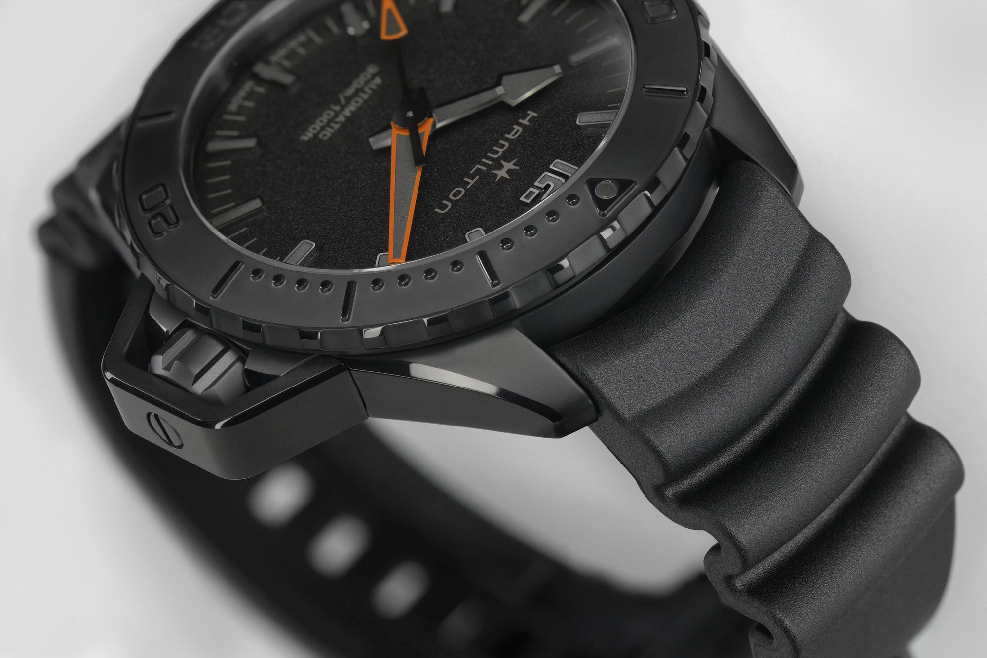 Hamilton Khaki Navy Frogman Auto 46mm H77845330 Replica 8