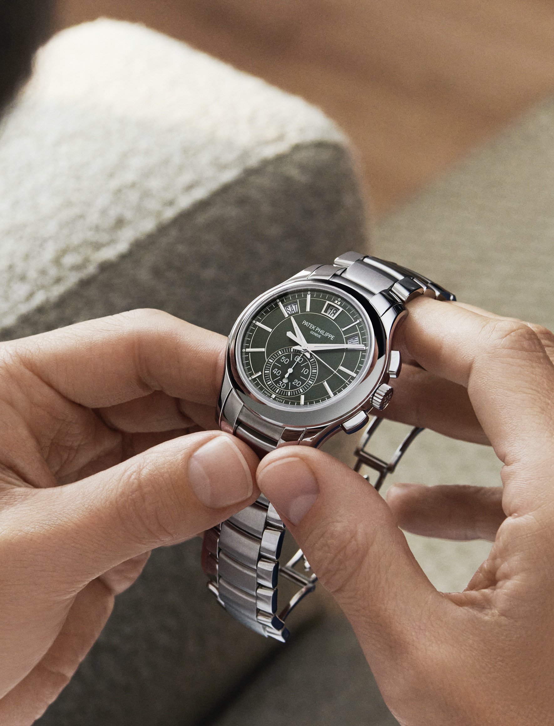 Patek Philippe Complications Flyback Chronograph, Annual Calendar 5905/1A-001 Replica 8