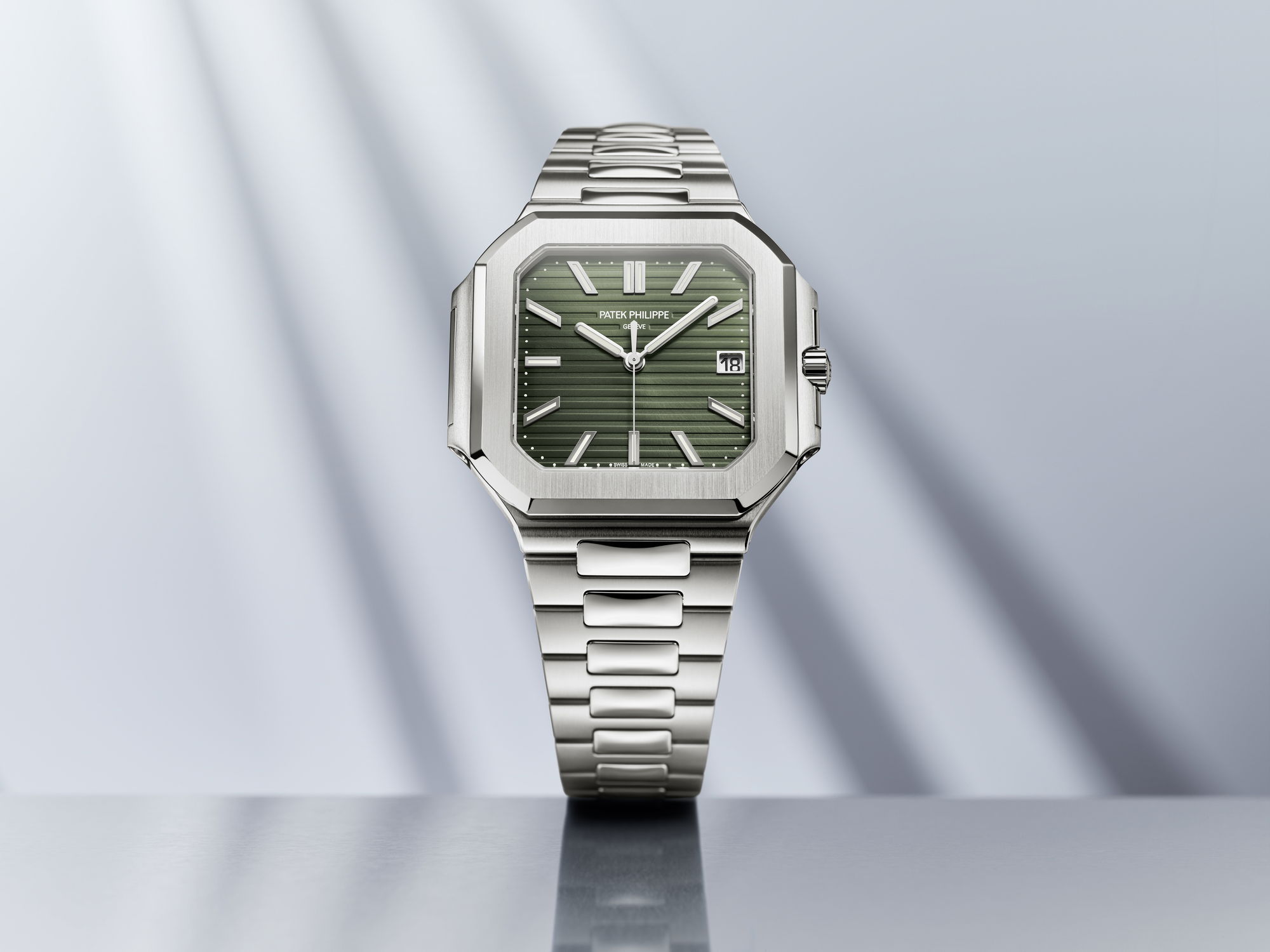 IMG_9081 Patek Philippe Cubitus Date Sweep Seconds 5821/1A-001 Replica 8