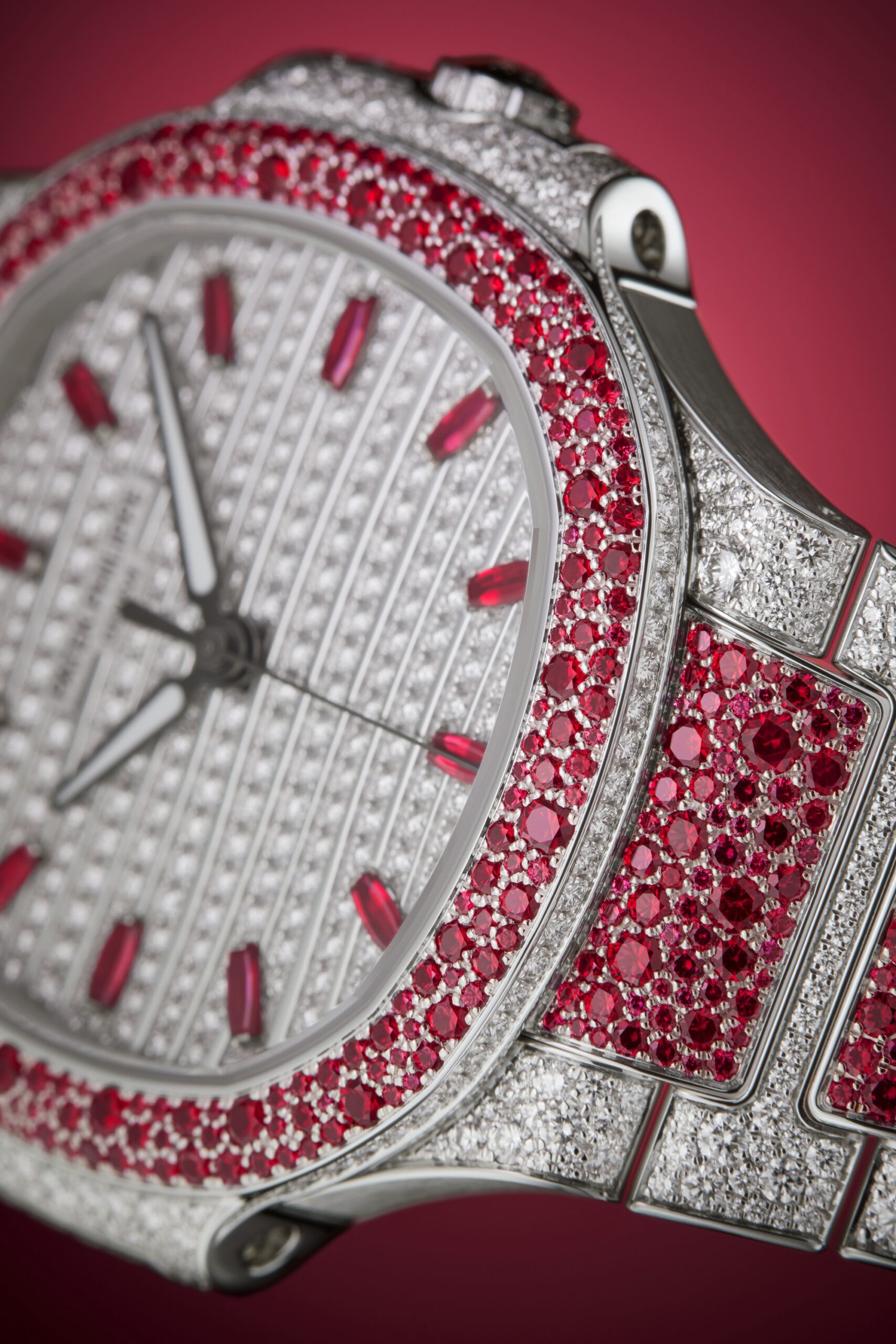 IMG_9081 Patek Philippe Nautilus Haute Joaillerie 7118/1452G-001 Replica 8