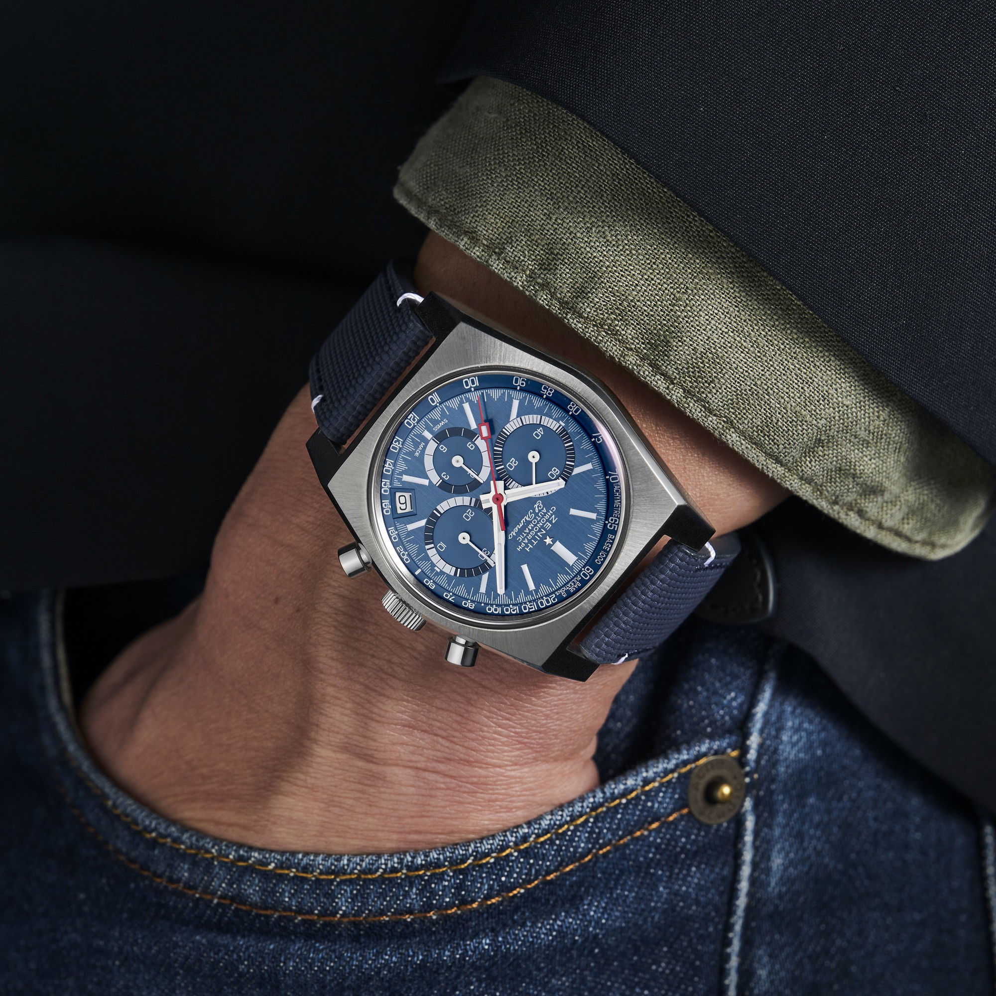 IMG_9081 Zenith Chronomaster Revival A3818 The Airweight Cover Girl 95.A3818.400/51.M3818 Replica 8