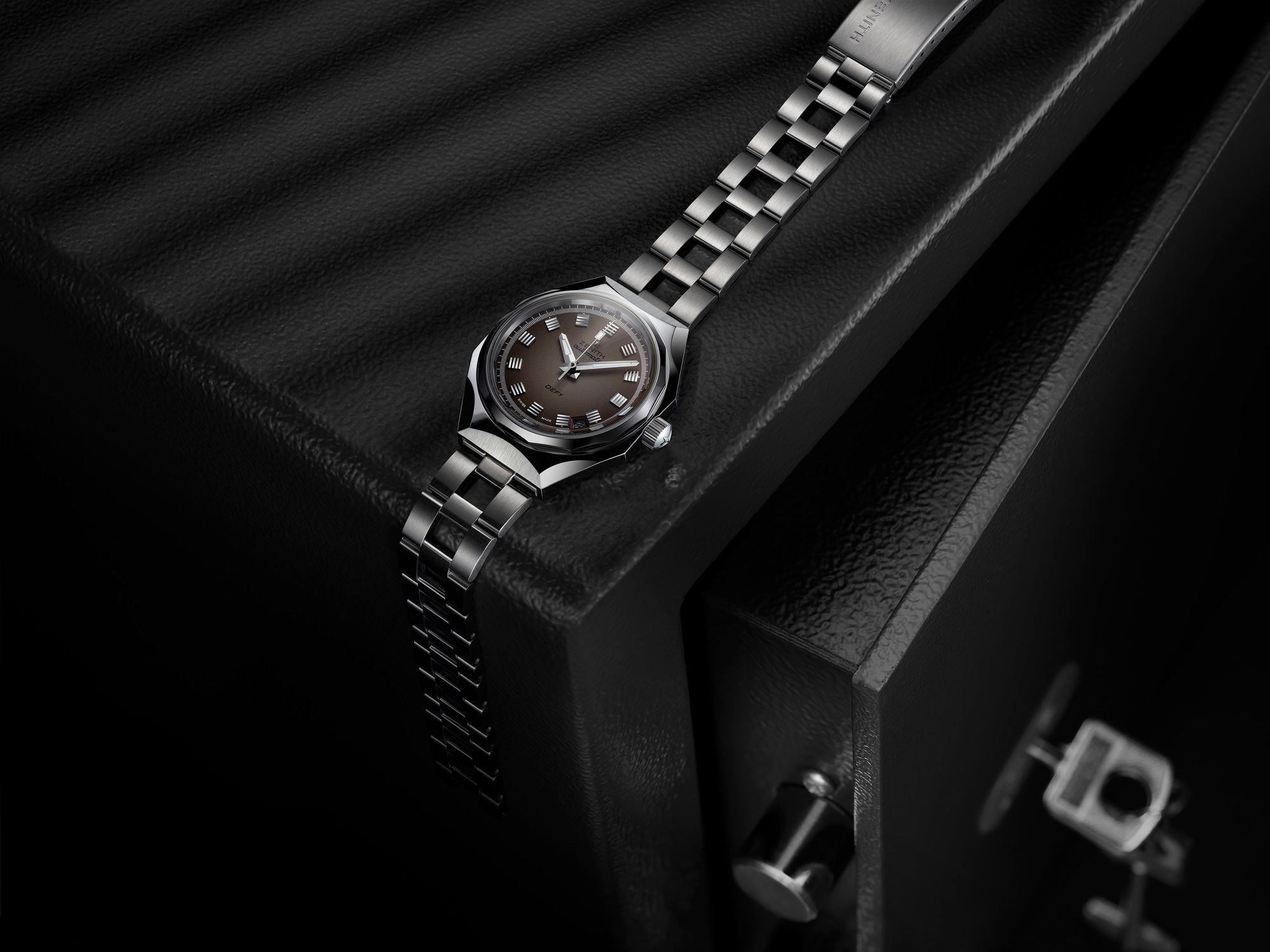 IMG_9081 Zenith Defy Revival A3642 03.A3642.670/75.M3642 Replica 8