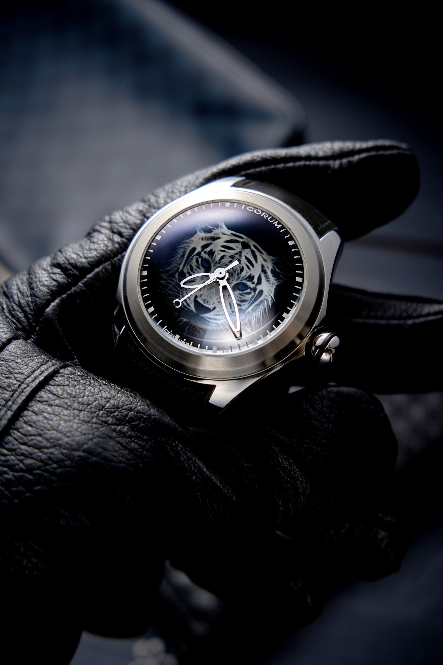 Corum Bubble 47 Automatic Luminescent Tiger L082/04378 Replica 8