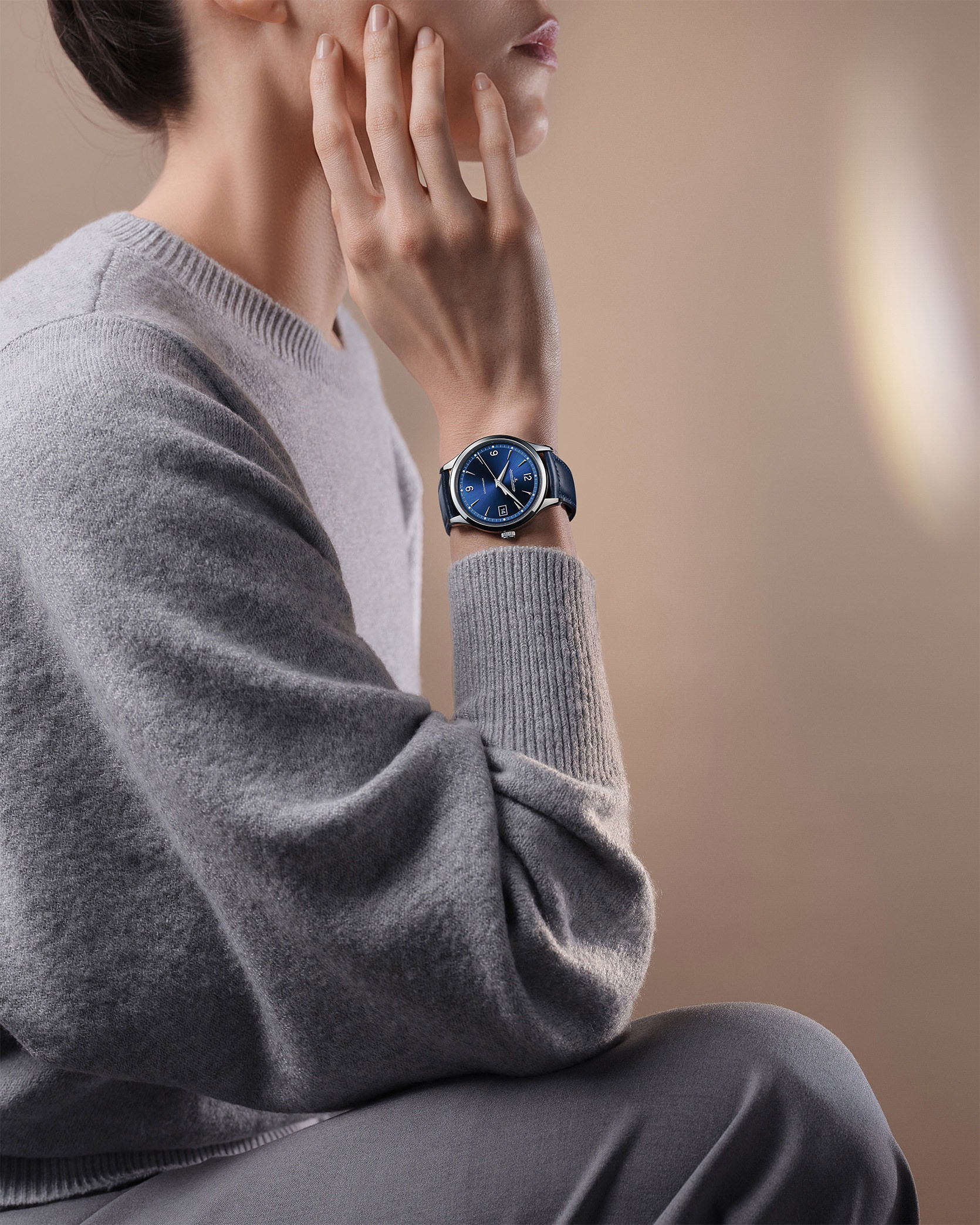 IMG_9081 Jaeger-LeCoultre Master Control Date Q4018480 Replica 8