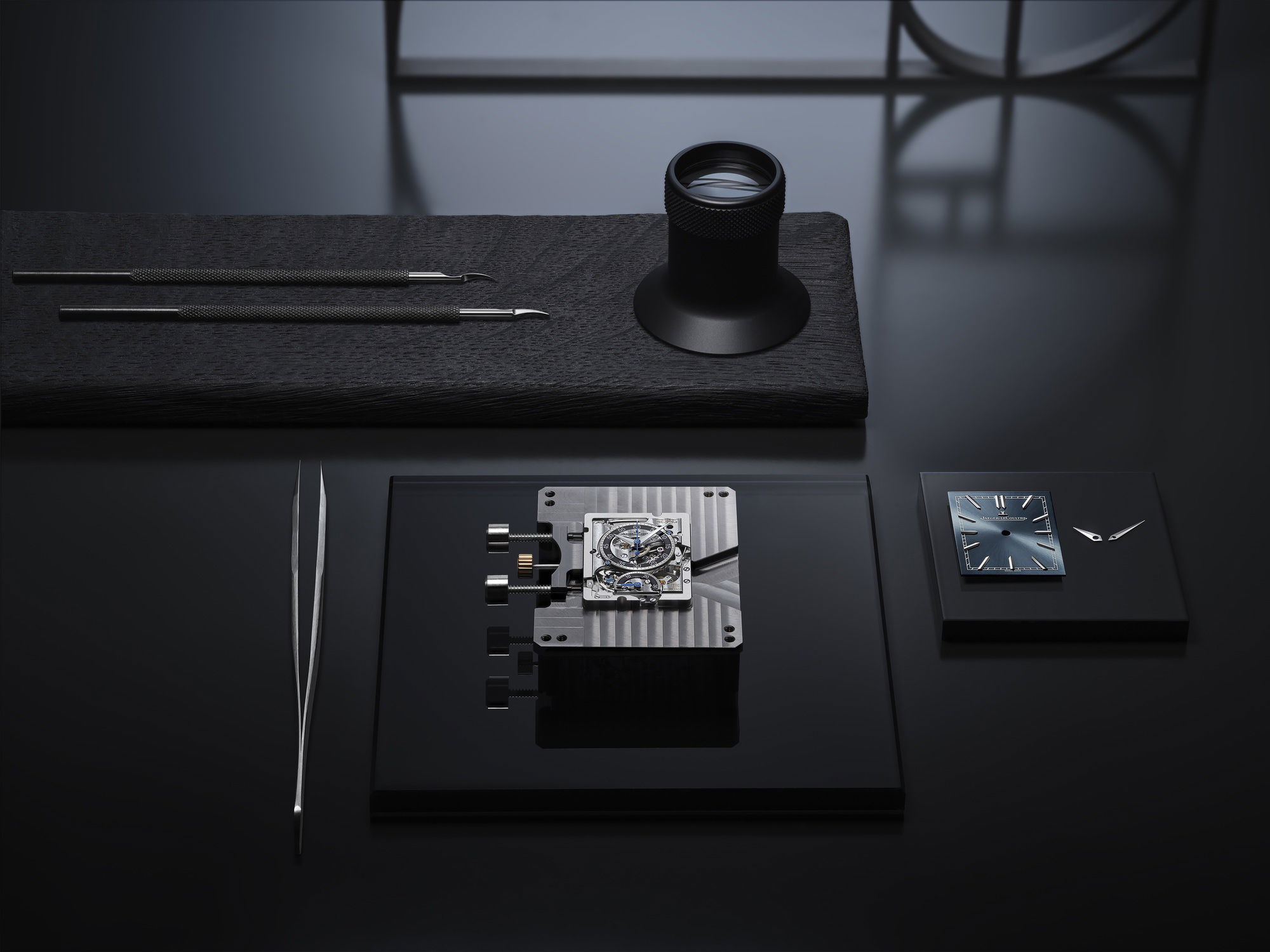 IMG_9081 Jaeger-LeCoultre Reverso Tribute Chronograph Q389257J Replica 8