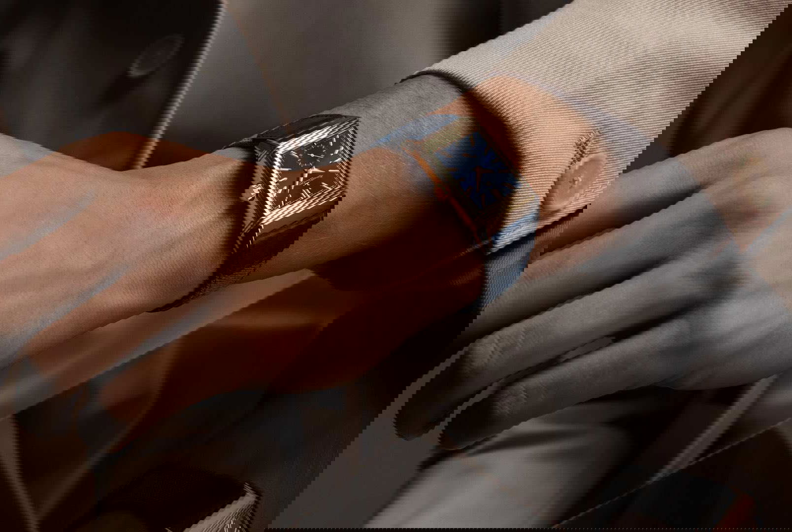 IMG_9081 Jaeger-LeCoultre Reverso Tribute Duoface Small Seconds Q3982590 Replica 8