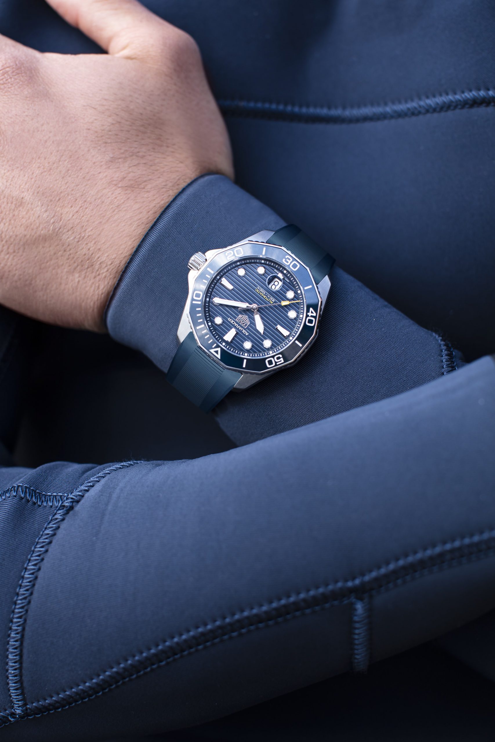 IMG_9081 TAG Heuer Aquaracer Professional 300 WBP201B.FT6198 Replica 8