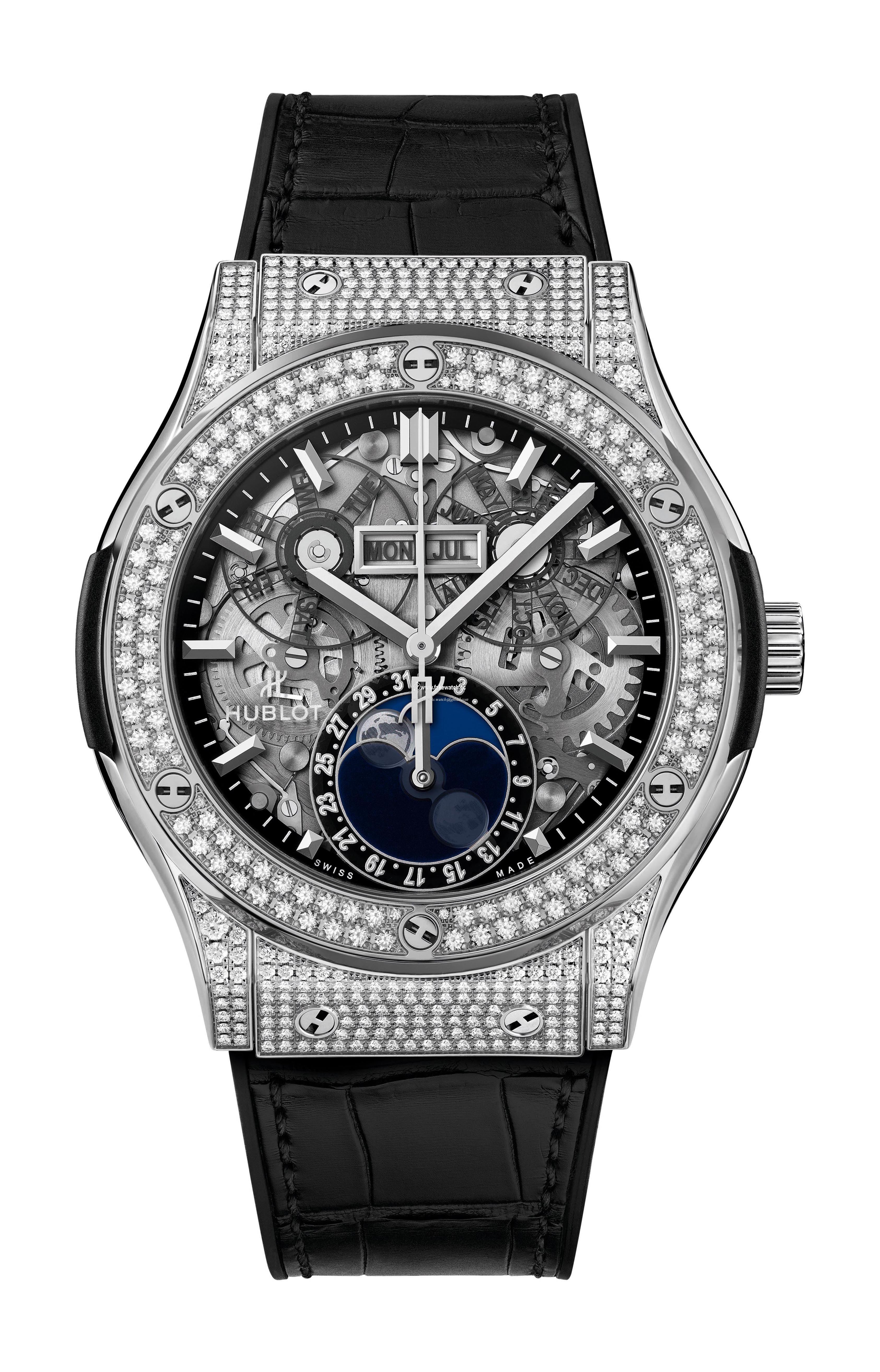 Hublot Classic Fusion Aerofusion Moonphase Titanium Pave 517.NX.0170.LR.1704