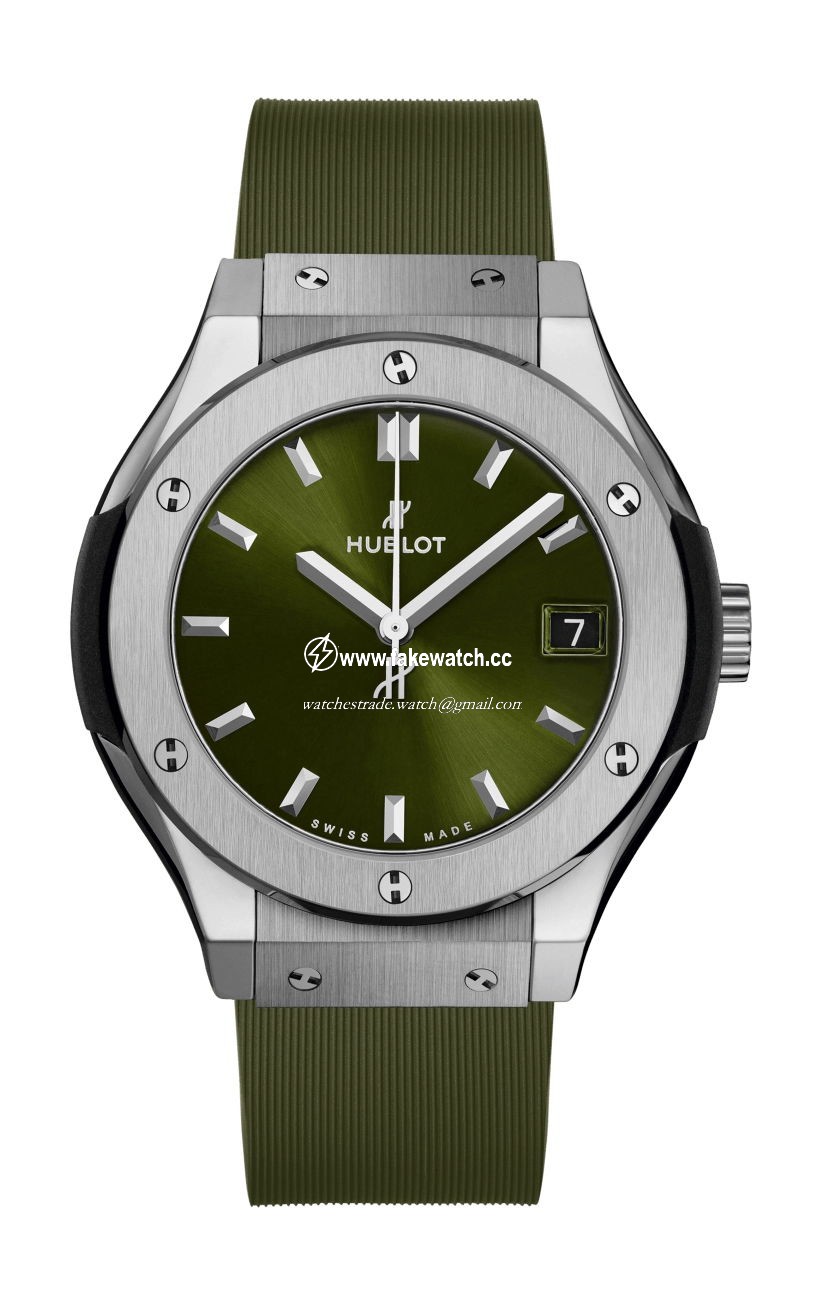 Hublot Classic Fusion Green Titanium 581.NX.8970.RX