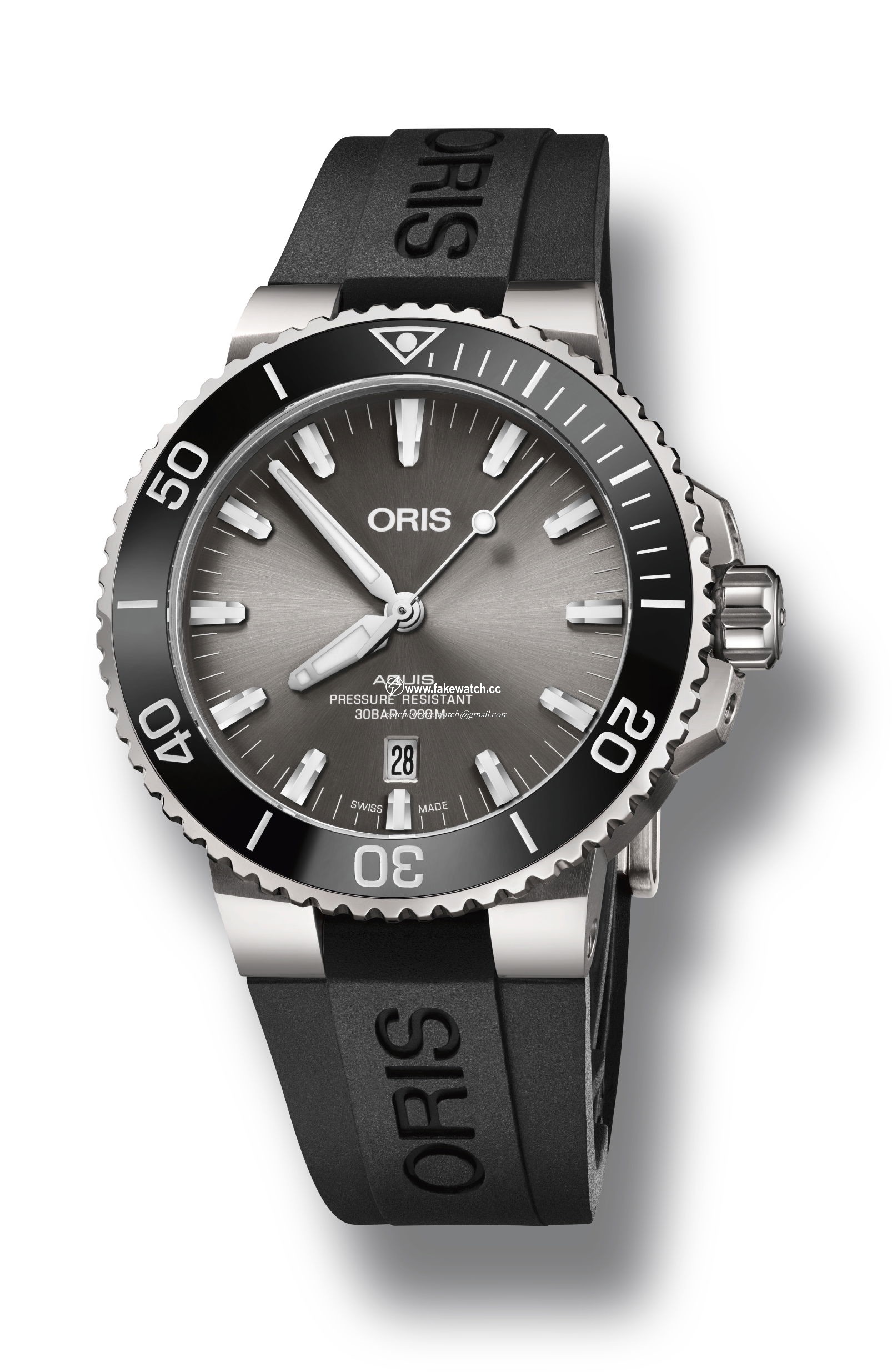 Oris Aquis Titanium Date 01 733 7730 7153-07 4 24 64TEB