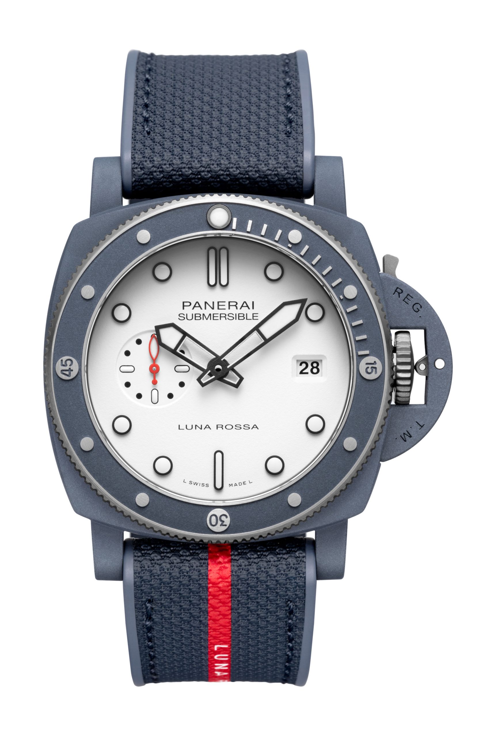 Panerai Submersible QuarantaQuattro Luna Rossa Ti-Ceramitech PAM01543
