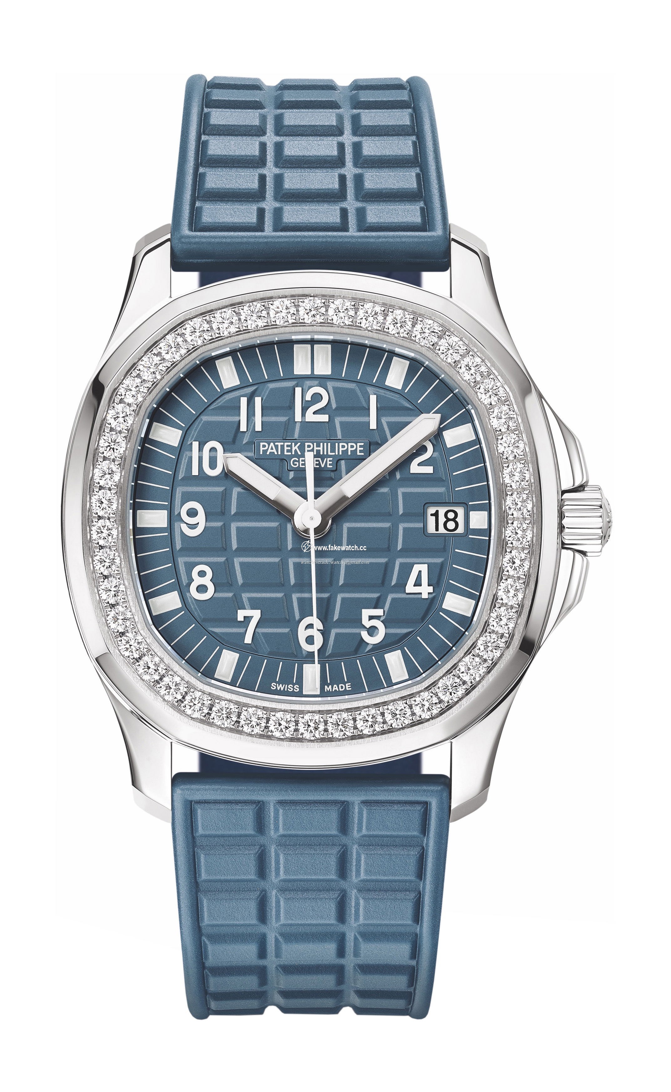 Patek Philippe AQUANAUT LUCE “MISTY BLUE” 5067A-025