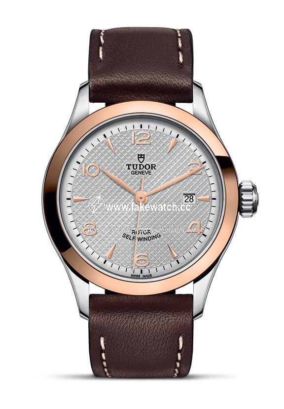TUDOR 1926 M91351-0005