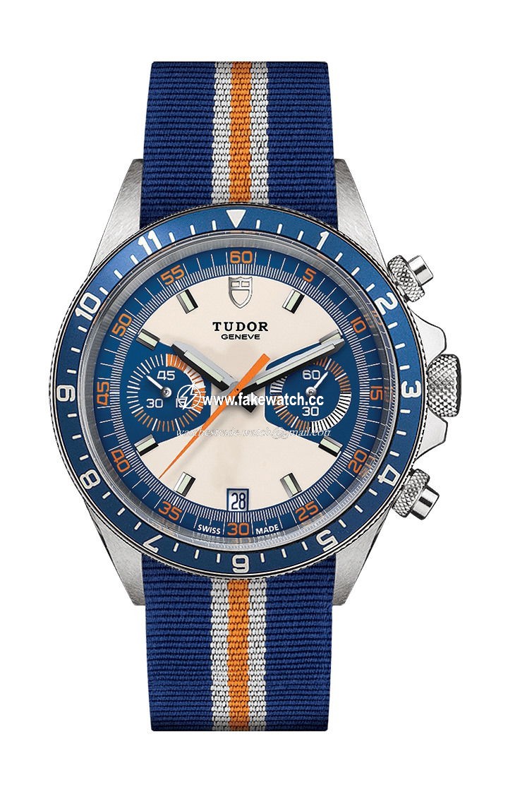 TUDOR Heritage Chrono Blue M70330B-0003